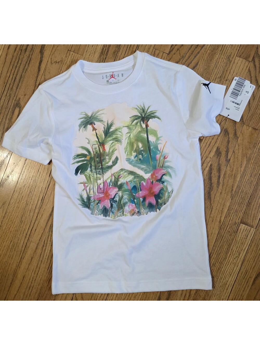 Kids White Jordan Tshirt Size S 8-10
